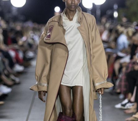 Ania Marincek and Lora Sonney from HEAD – Geneve. Photo by Alexander Palacio.