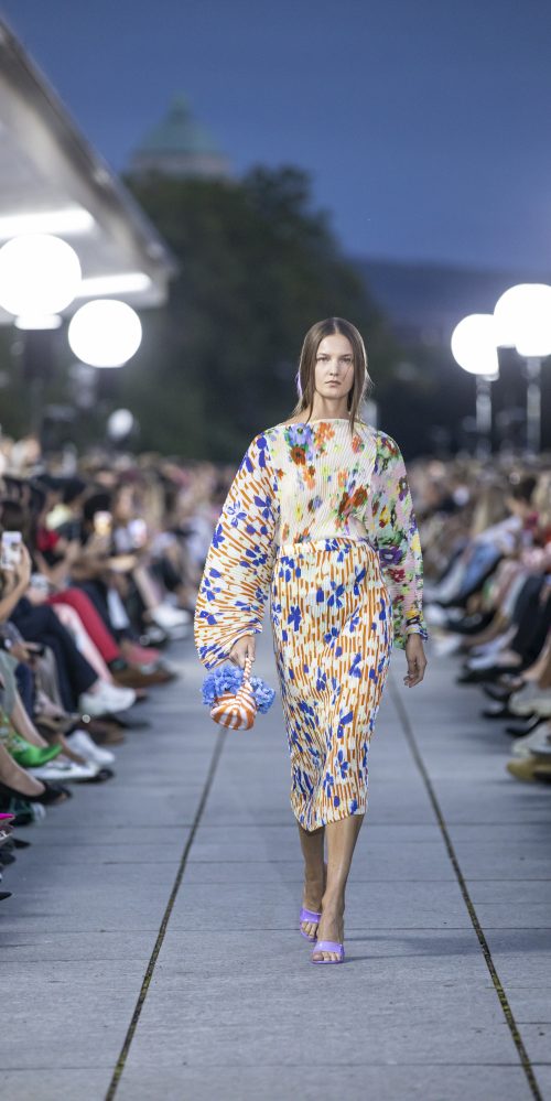 Julia Heuer. Photo by Alexander Palacios.