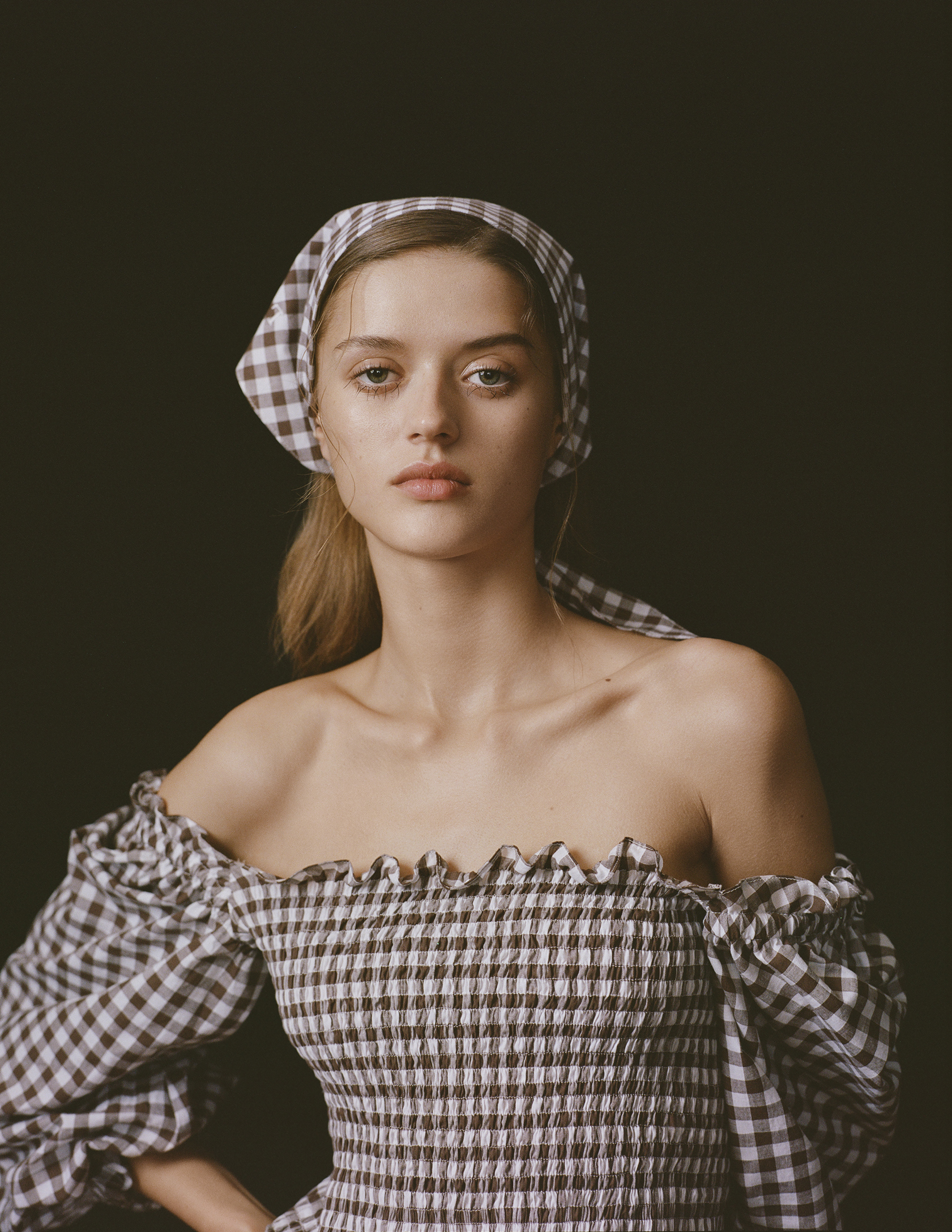 girl with a glass earring