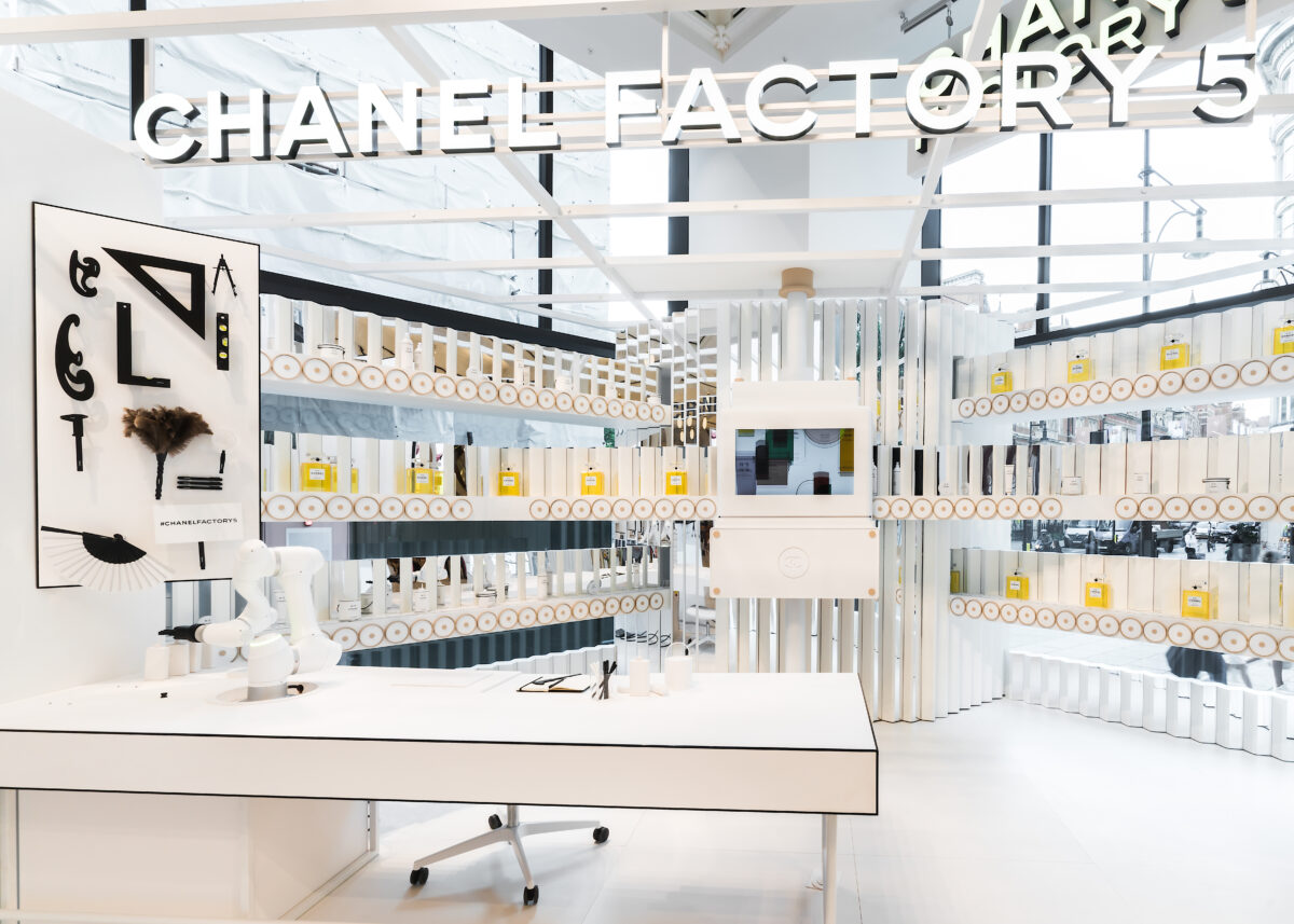 chanel factory 5  100 years of chanel no°5 – Schön! Magazine