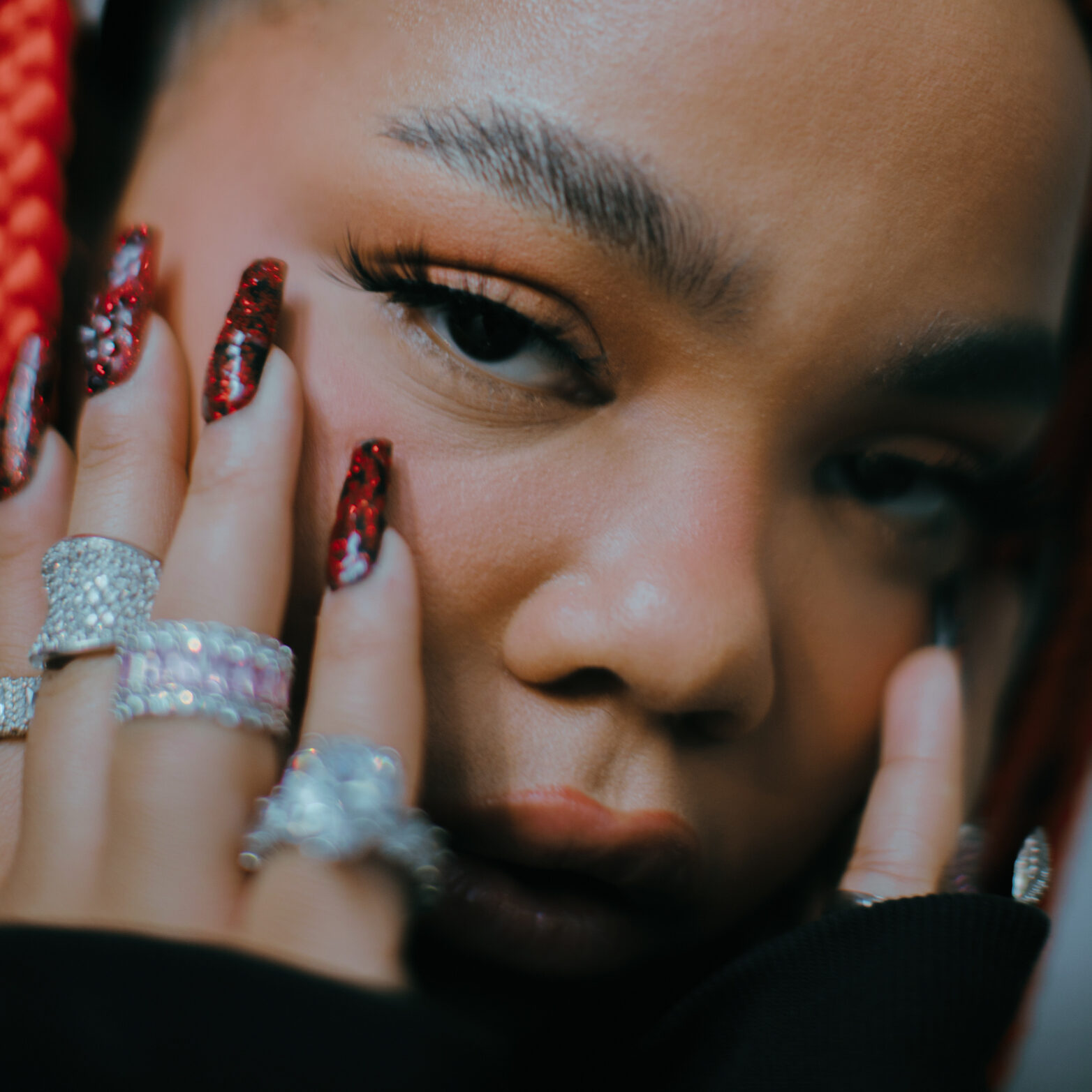 Schön! premieres | ‘that’s how it goes’ — zoe wees feat. 6lack