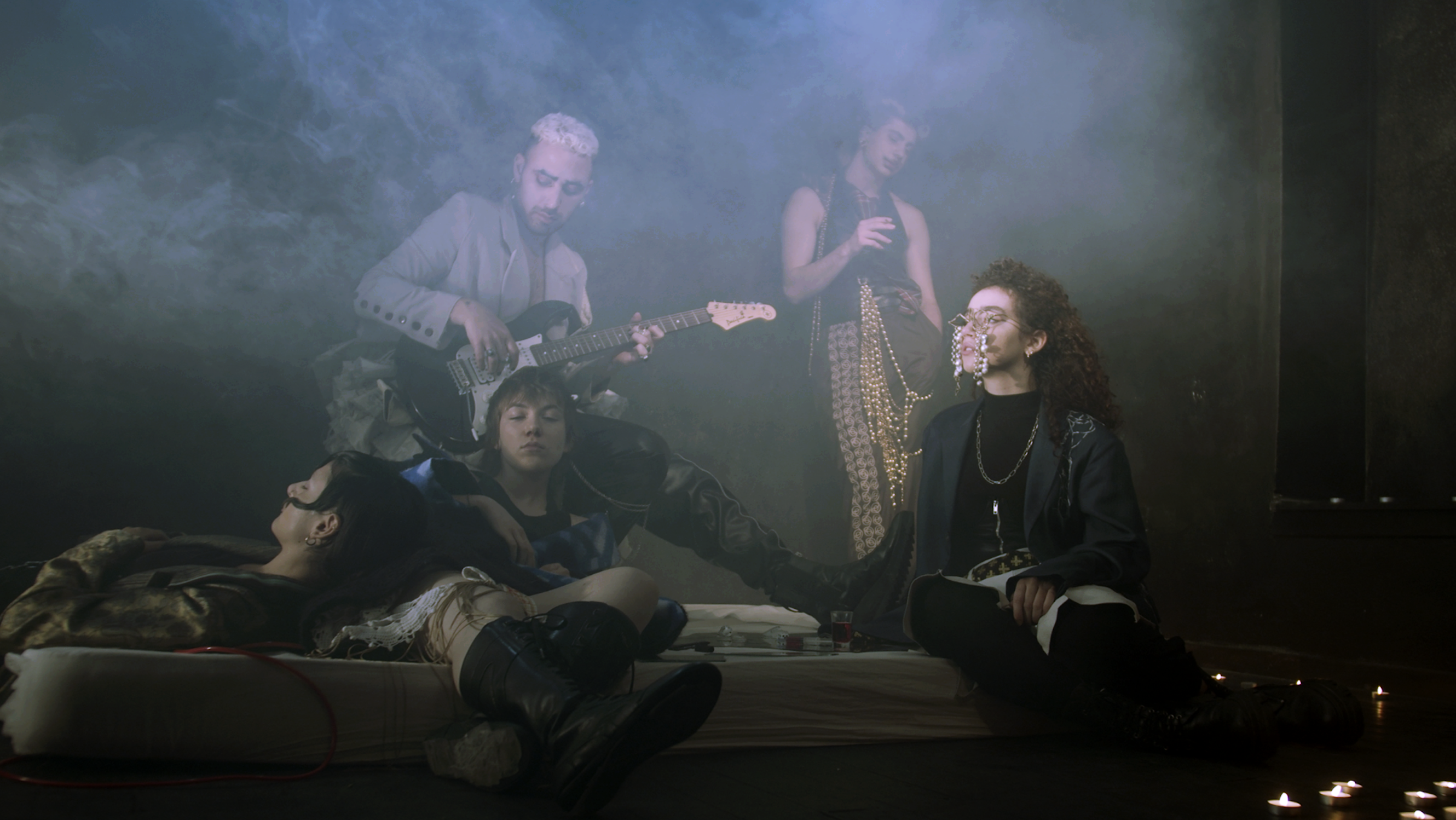 Schön! premieres | uranus – ali + the stolen boy