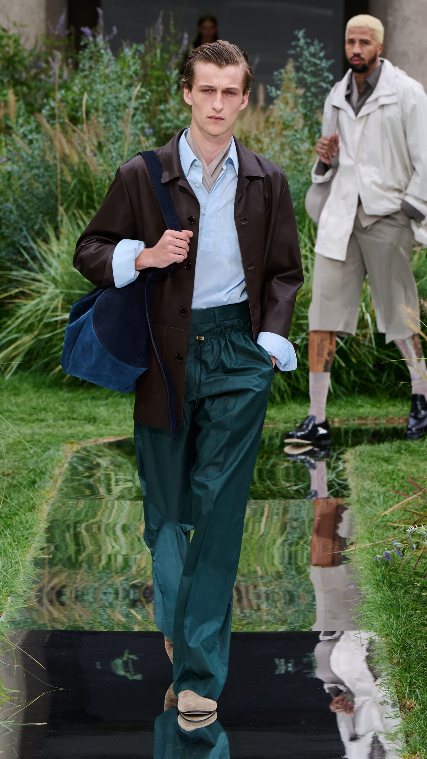 BOSS_SHOW_SPRING_SUMMER_2025_MILAN_9X16_Look_19__original