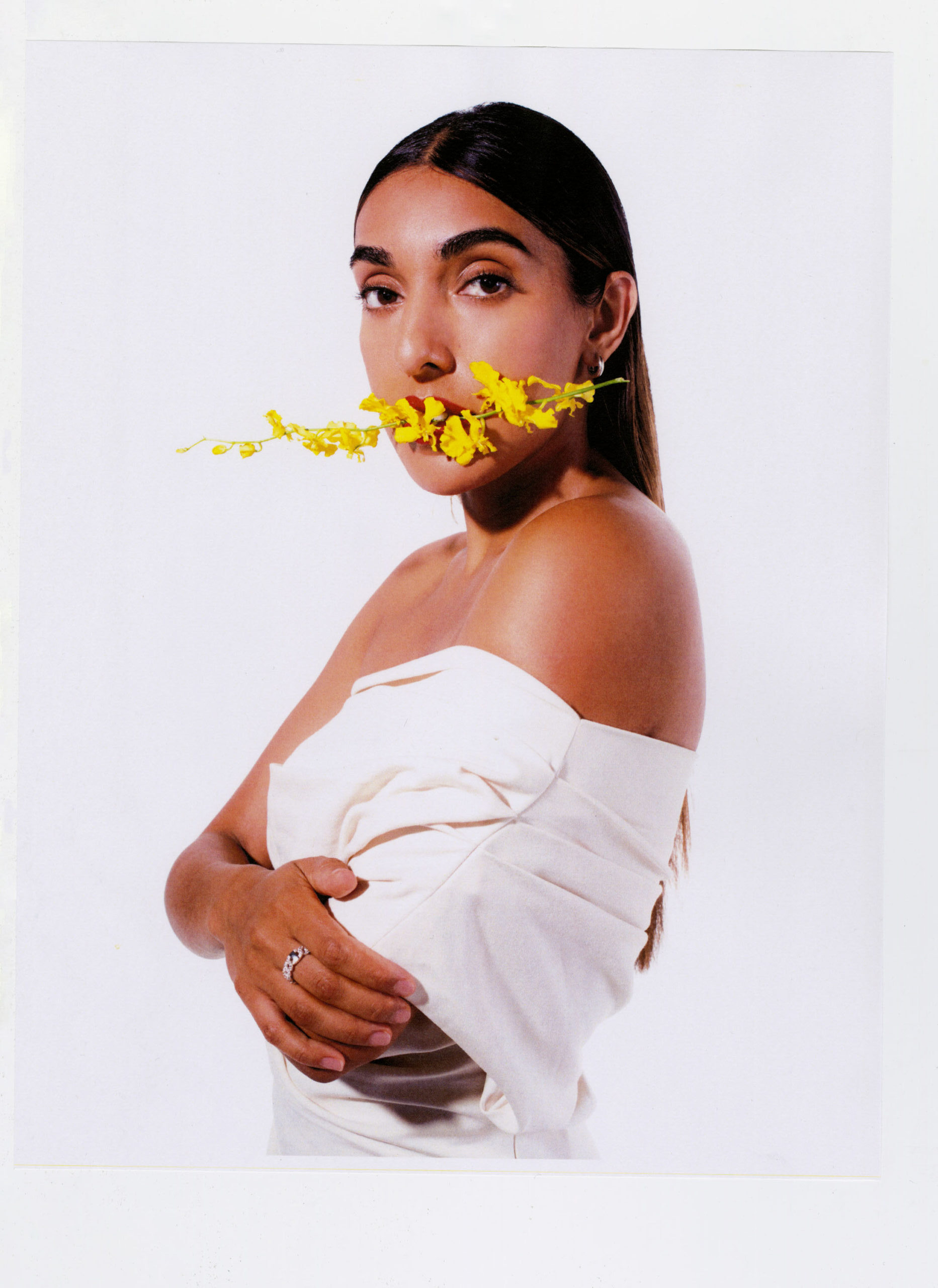 Schön! 47 | rupi kaur wearing Pandora