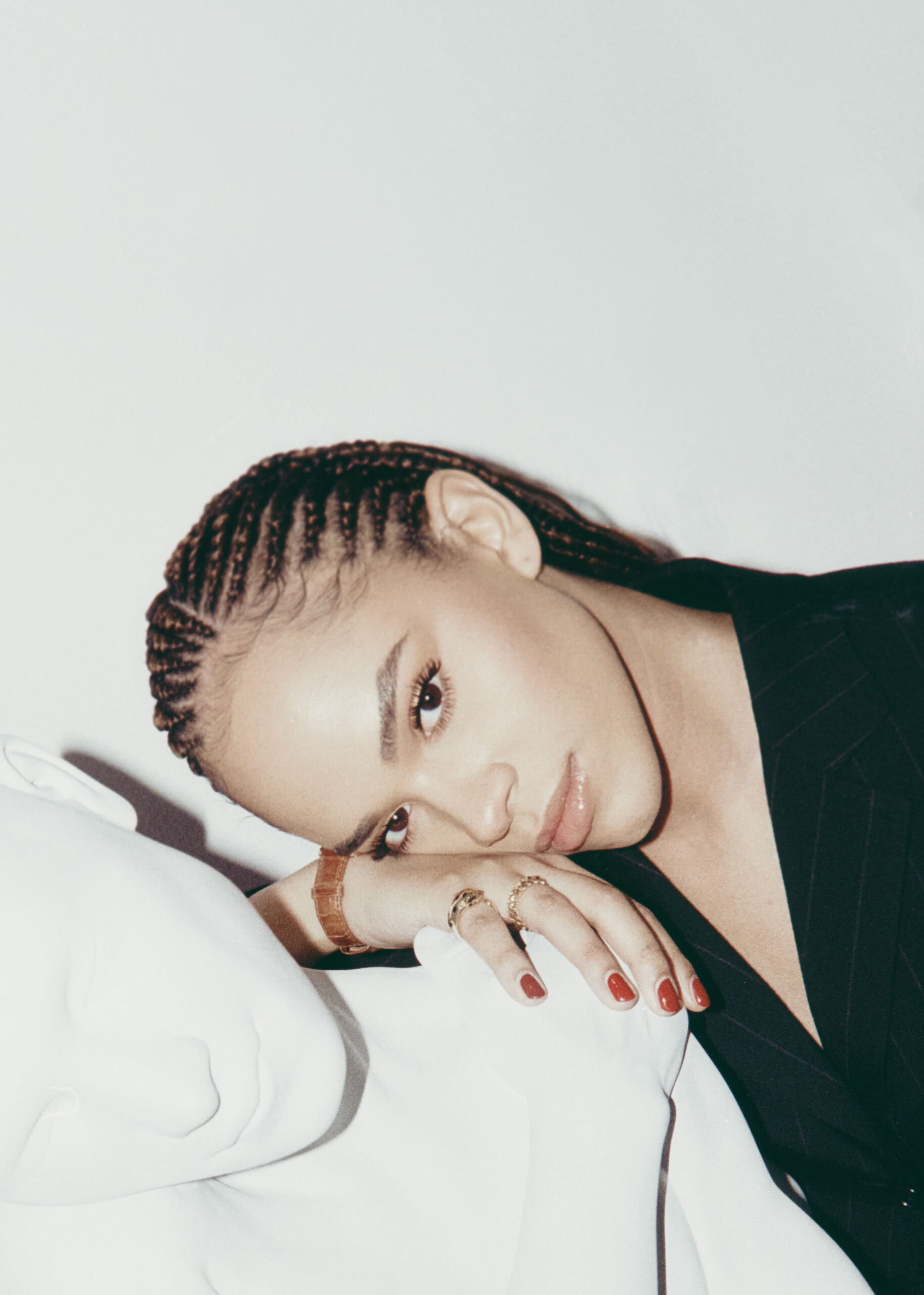 Schön! 47 | yasmin finney in Margaret Howell + Cartier