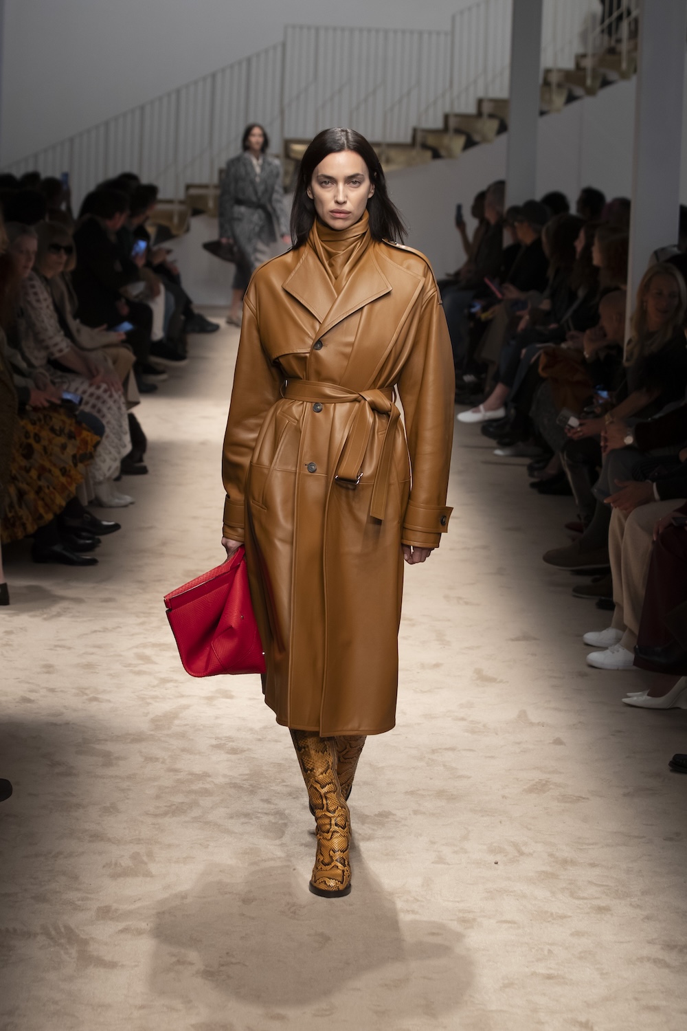 TOD’S_WOMEN’S_FW_25-26_LOOK_11