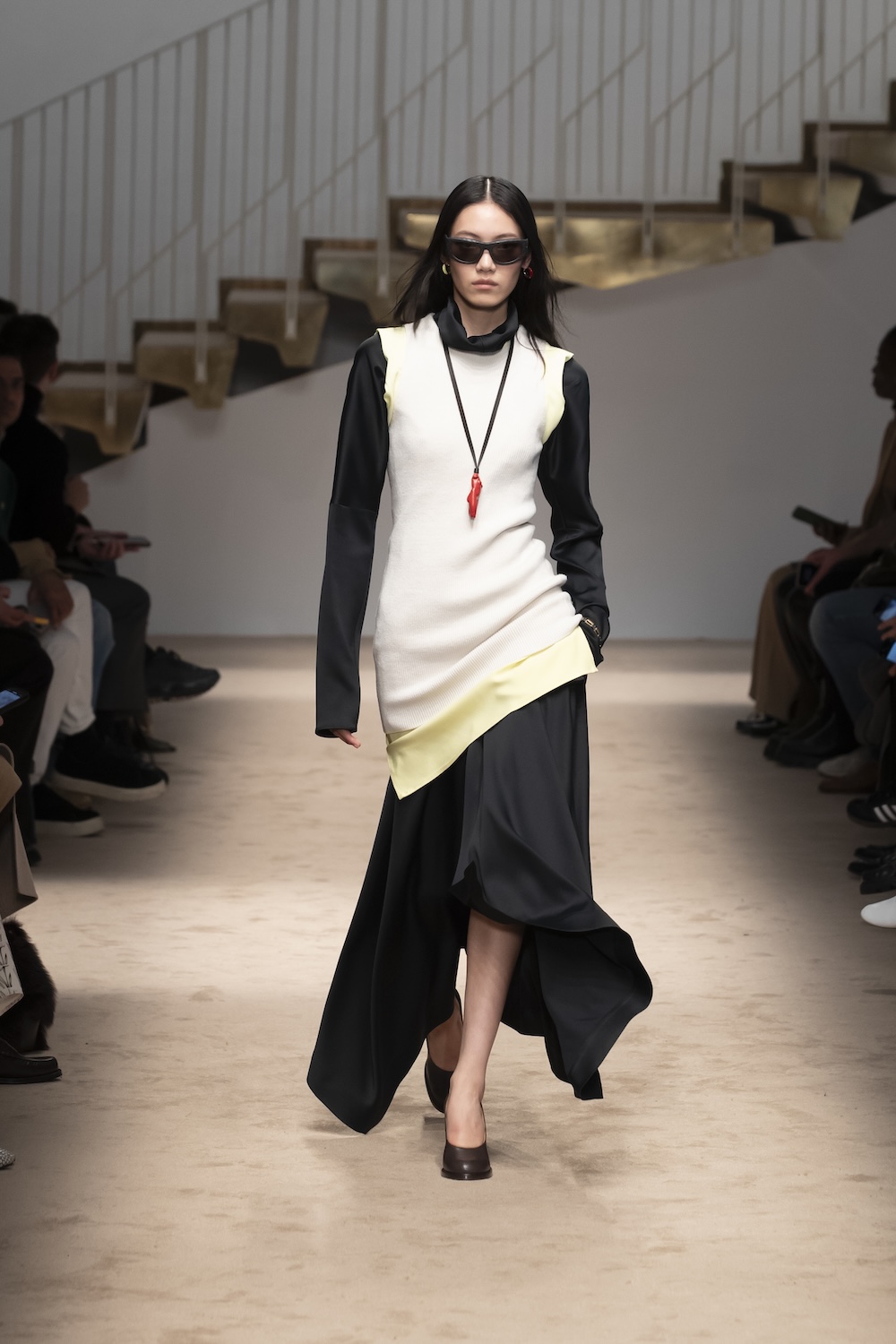 TOD’S_WOMEN’S_FW_25-26_LOOK_34