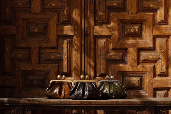 weekend max mara | pasticcino bag world tour – spanish heritage