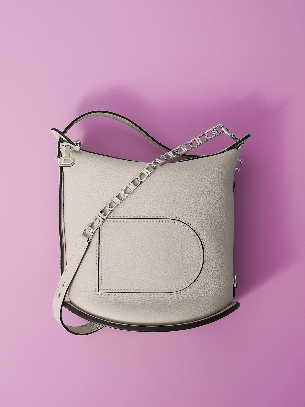 DELVAUX_AW25_Pin_Twist_Mistral (1)