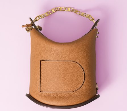 DELVAUX_AW25_Pin_Twist_Vegetal_4X5 (1)