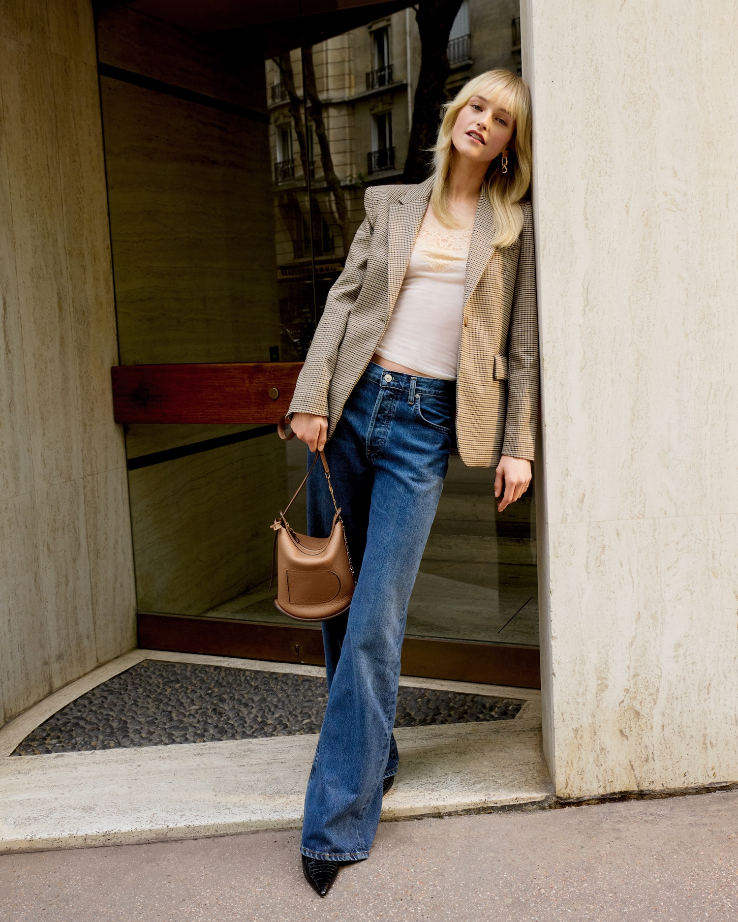 Delvaux_2025_AW25_Pin_Twist_Taurillon_Soft_Vegetal_4X5