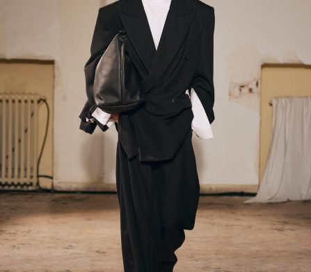 Egonlab_ss26_runway_press_look04