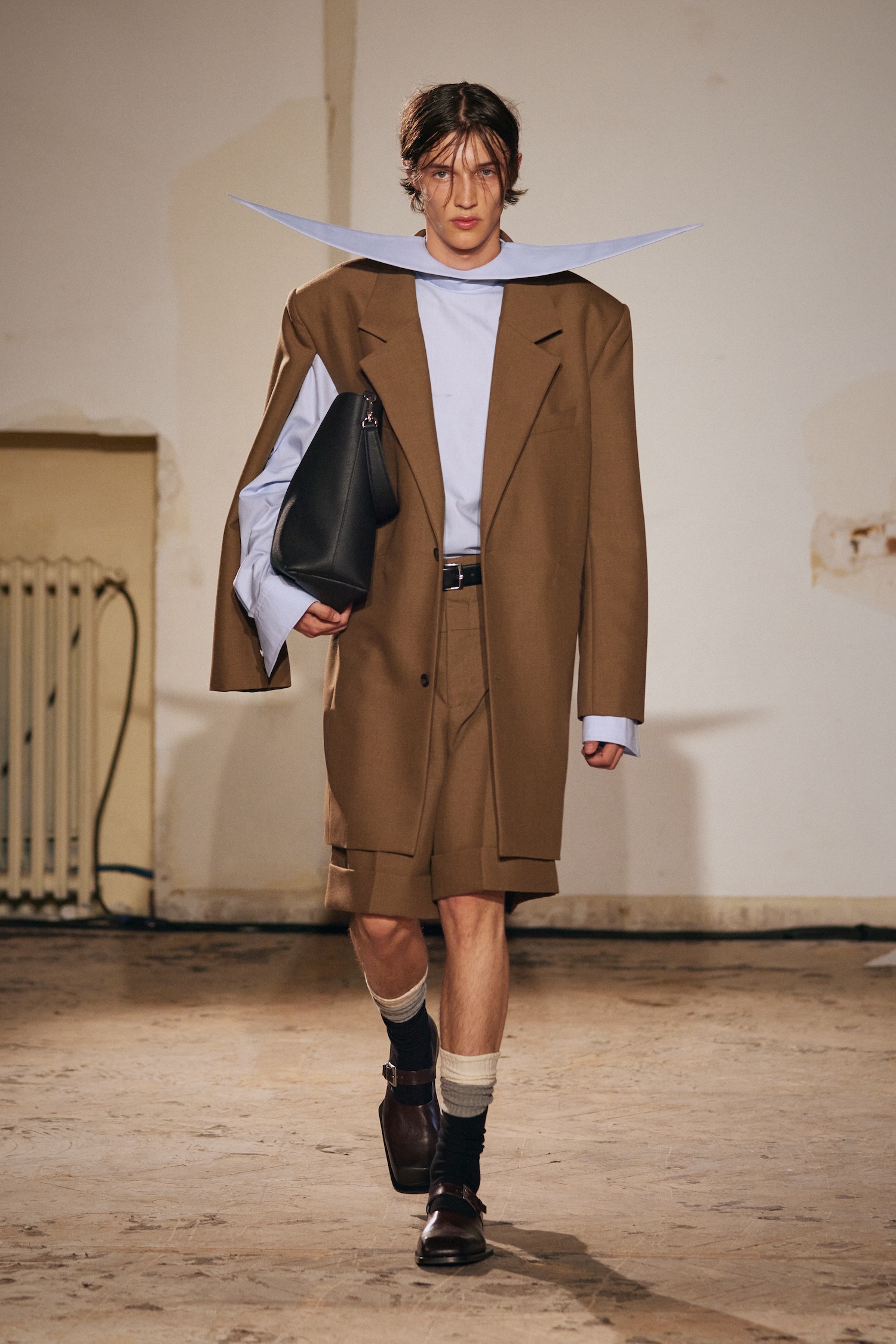 Egonlab_ss26_runway_press_look09