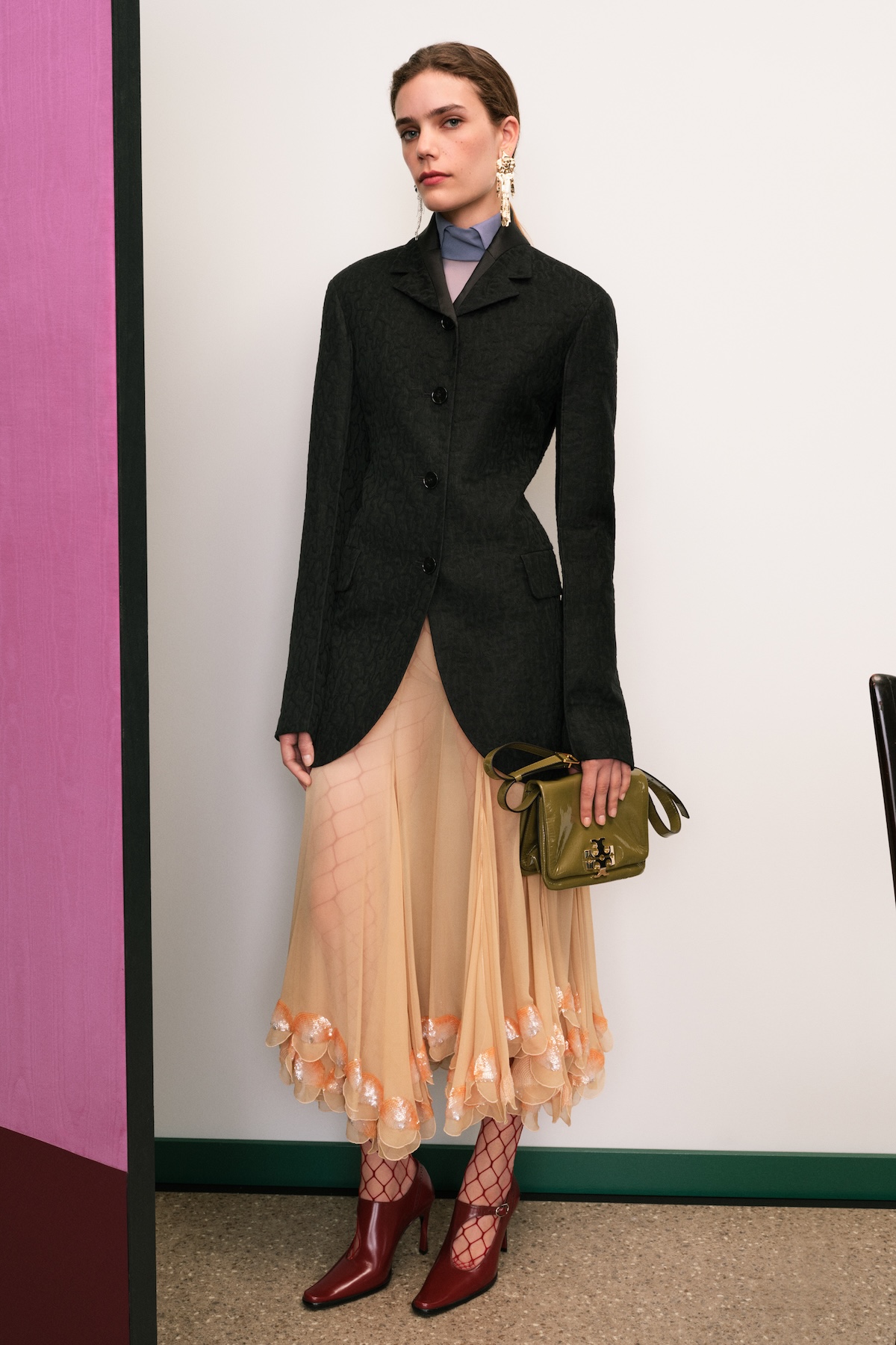 TB_RES26_LOOKBOOK_LOOK_06_2X3