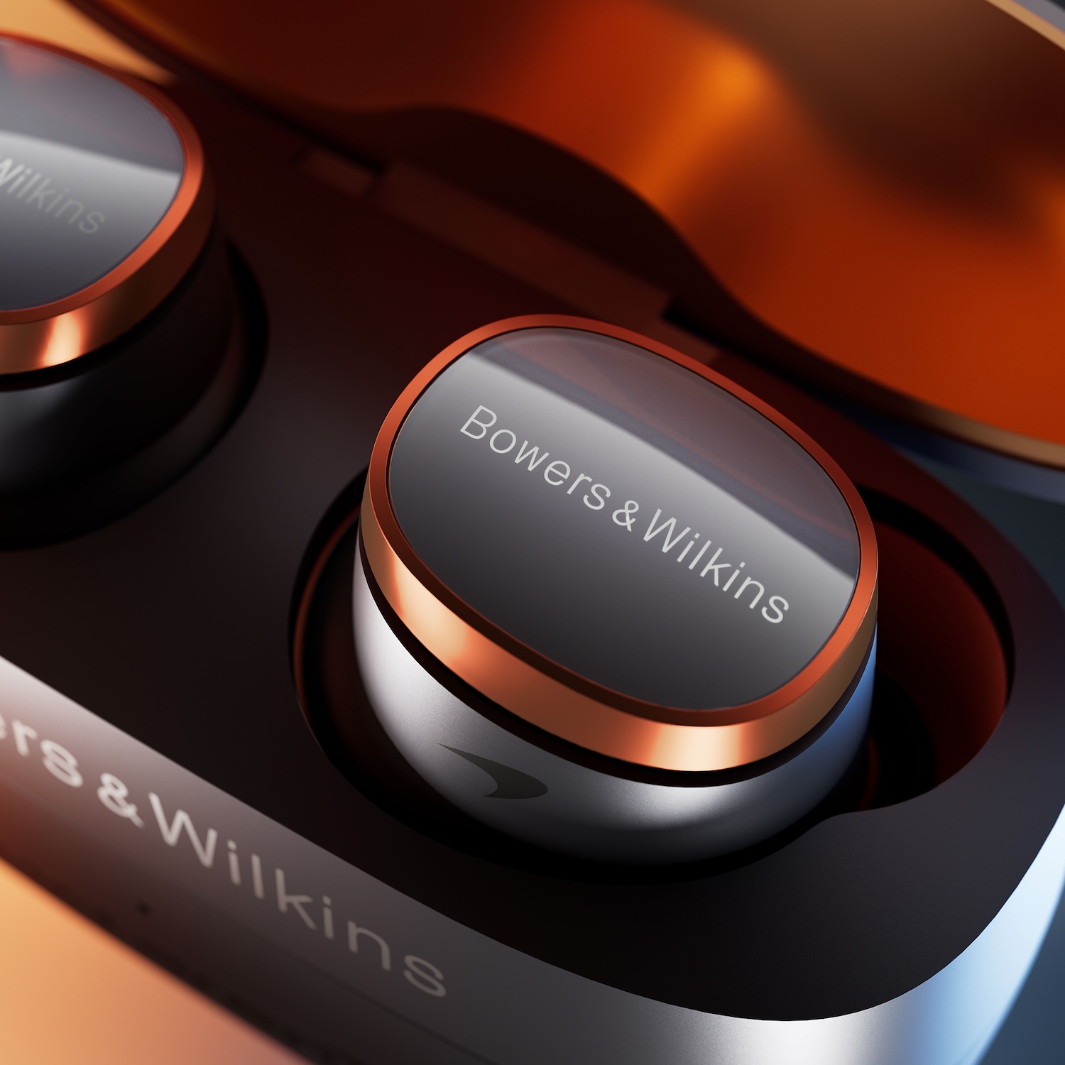 KMB_Bowers&Wilkins_B&W – Pi8 McLaren Edition – Beauty 7 – 1×1