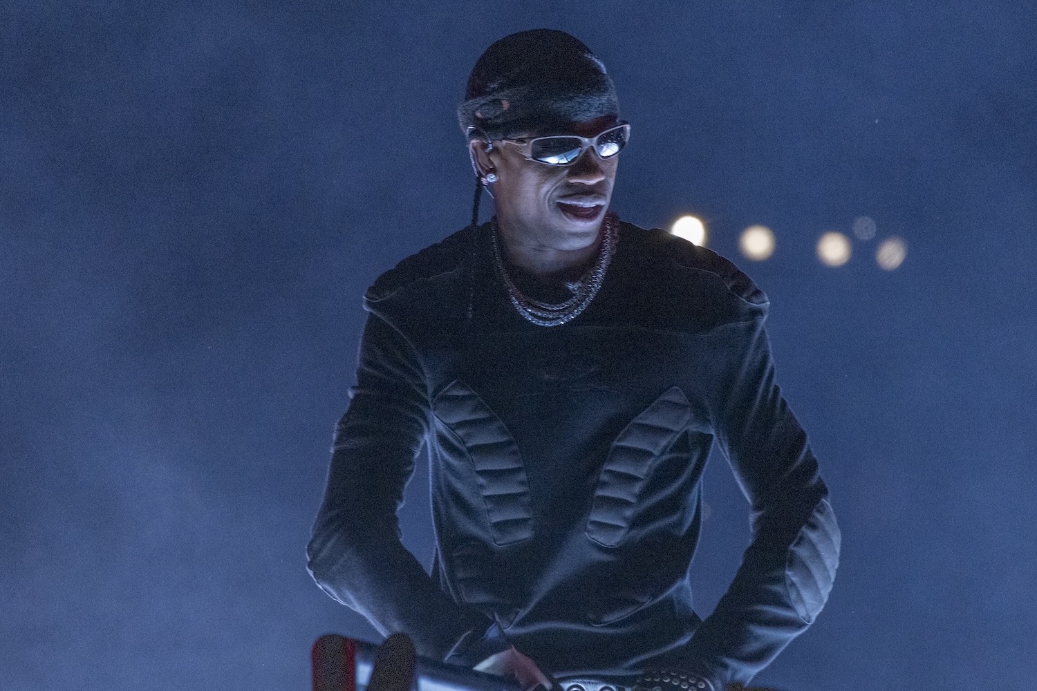 Oakley 50th Anniversary_Travis Scott_5