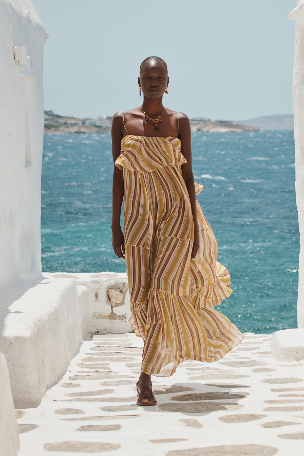 ZIM_CRUISE 26_RUNWAY_2x3 HI RES_28