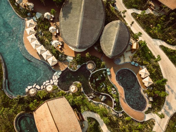 Schön! alive 2 | take me to the river