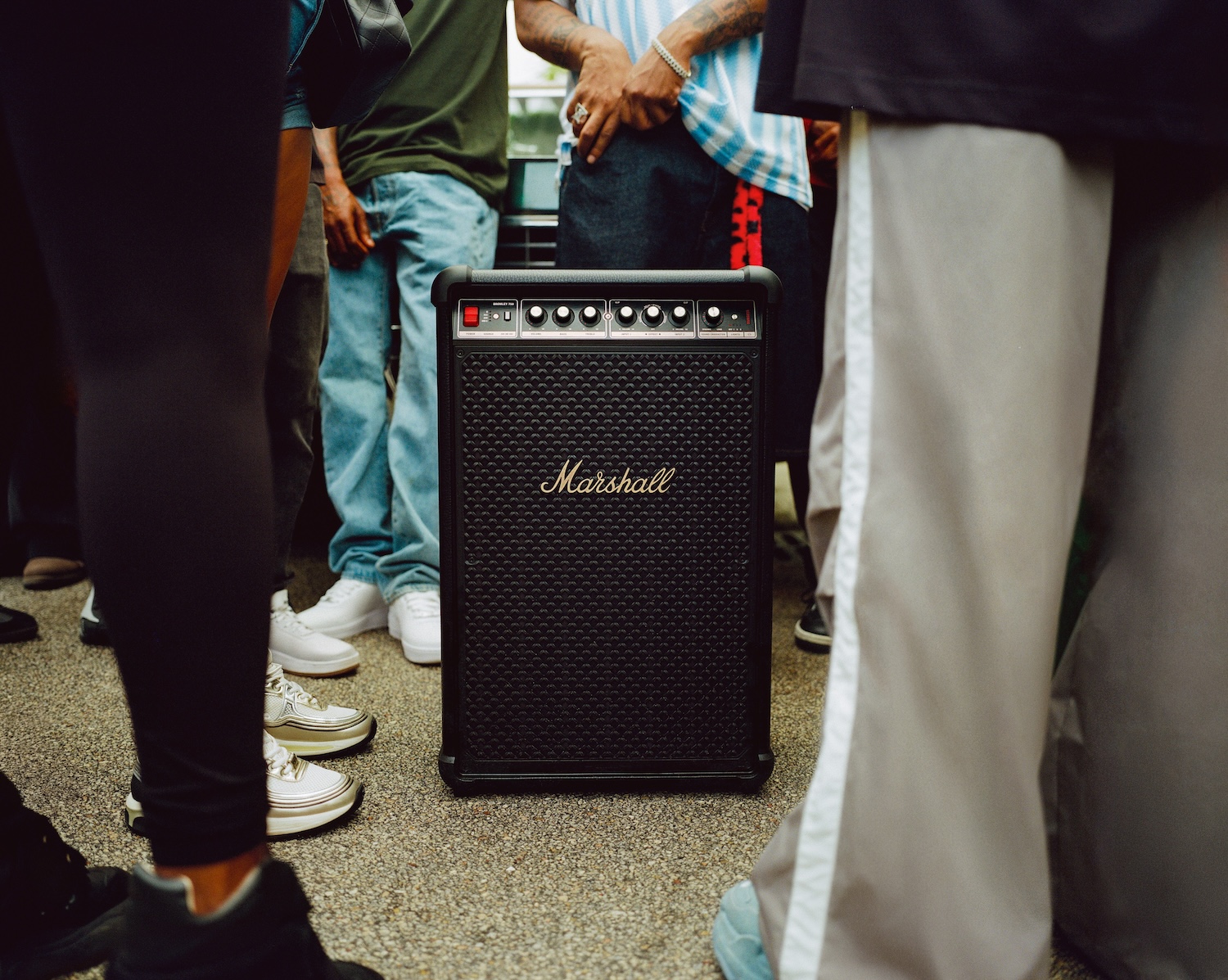 Marshall_C_black_Bromley750_999€3