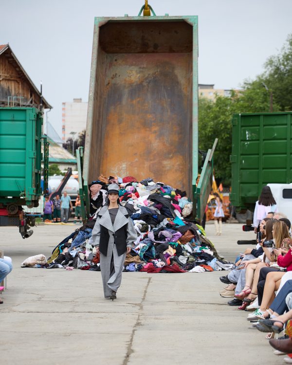 fashion dislocated | feeric fashion week 2025