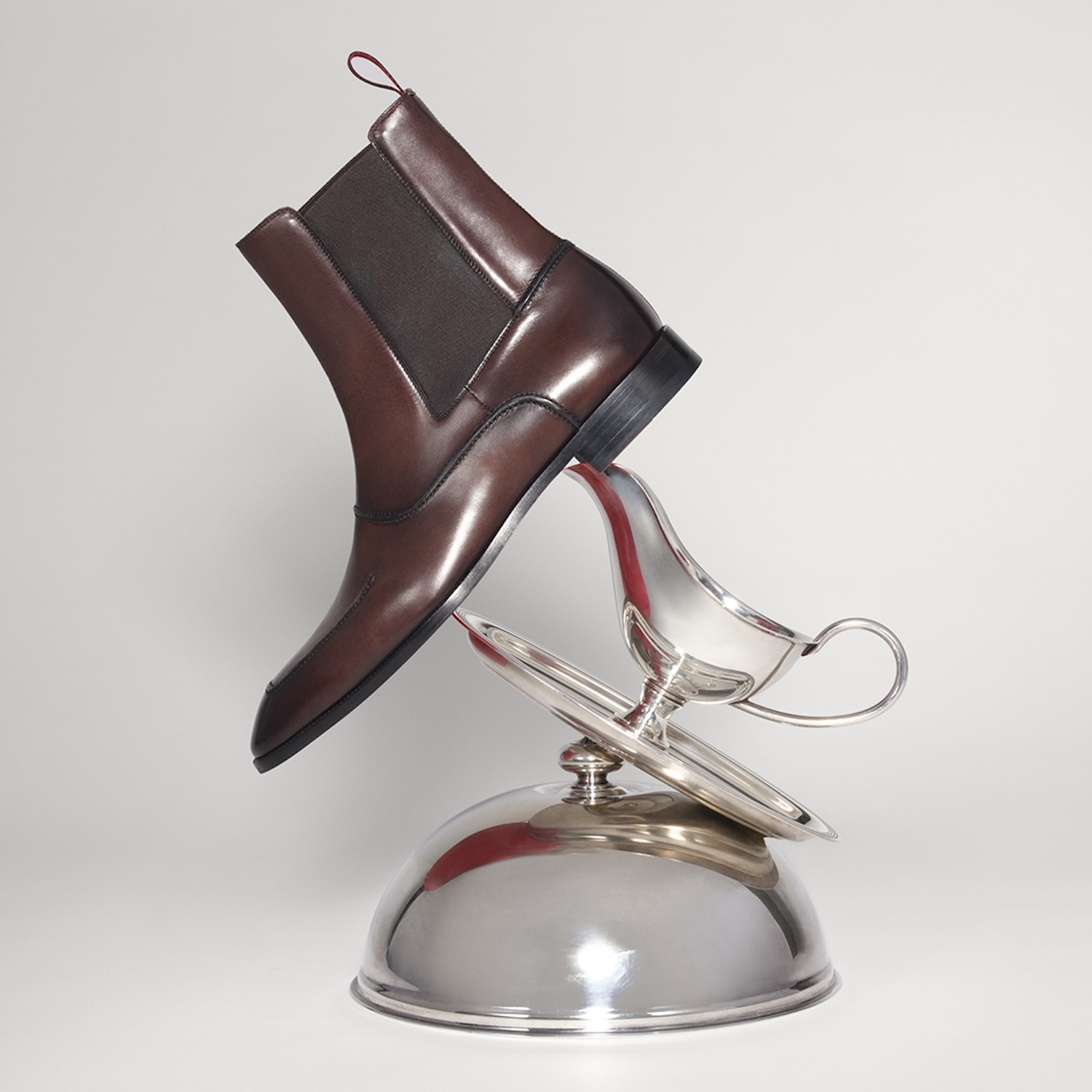 LOUBOUTIN_WINTER25_STILL LIFE_01