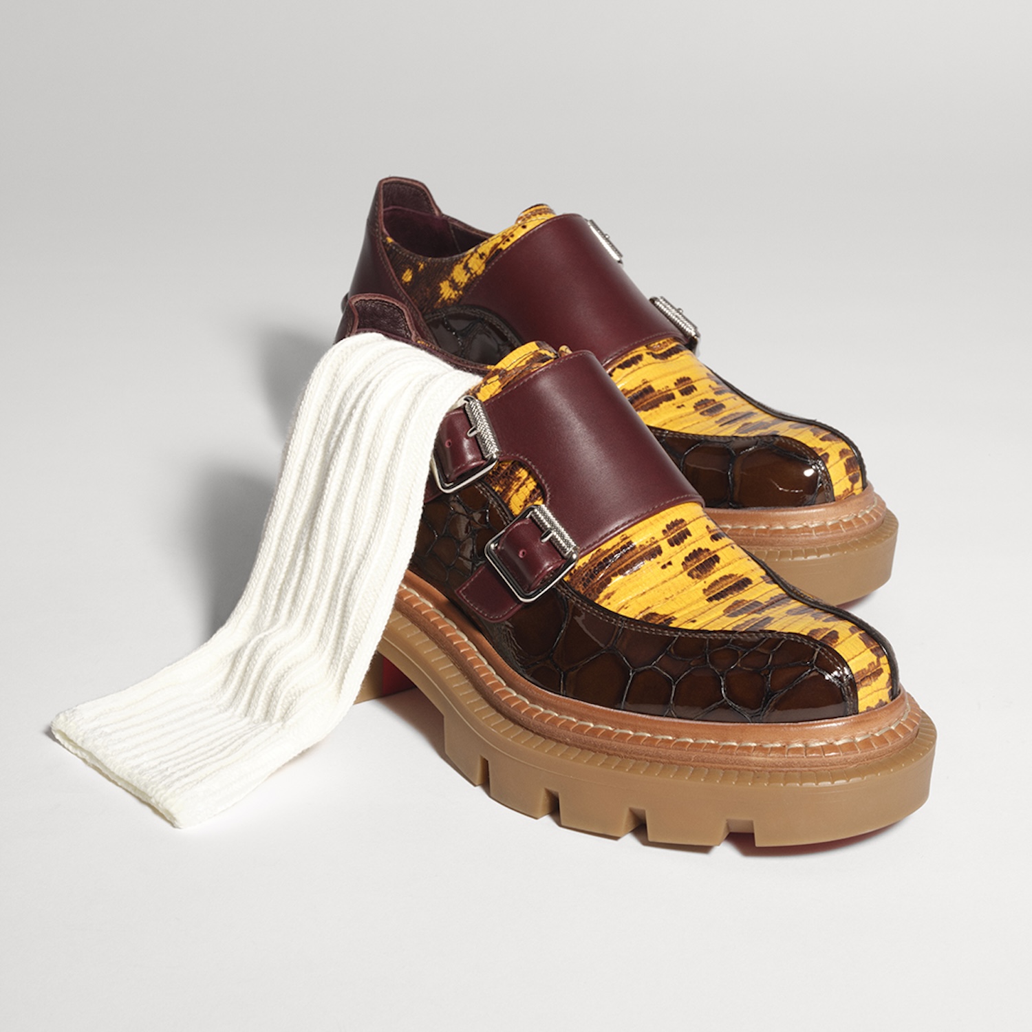 LOUBOUTIN_WINTER25_STILL LIFE_03