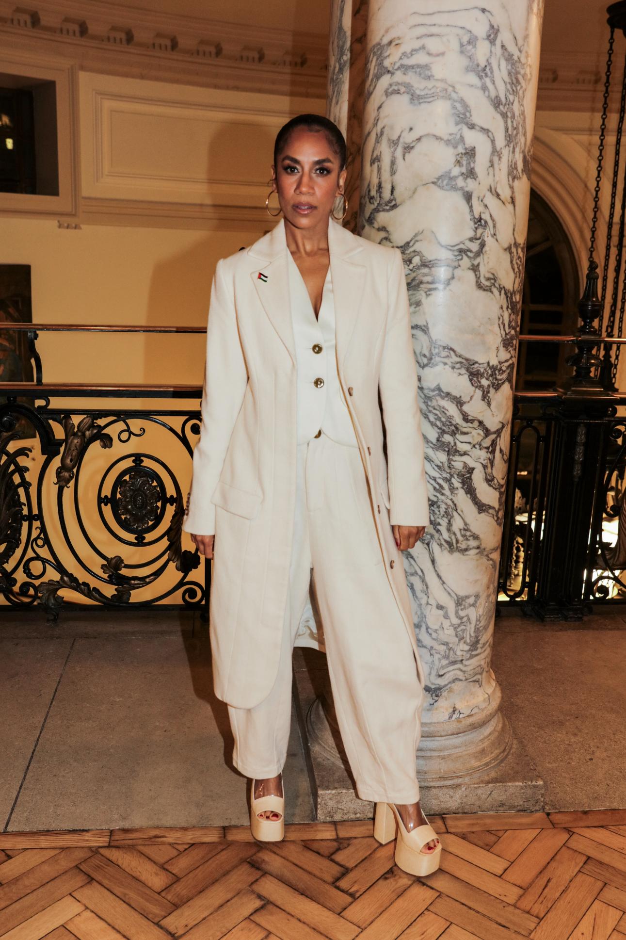 Schon-Magazine-Labrum-26-Lee-Scullion_035