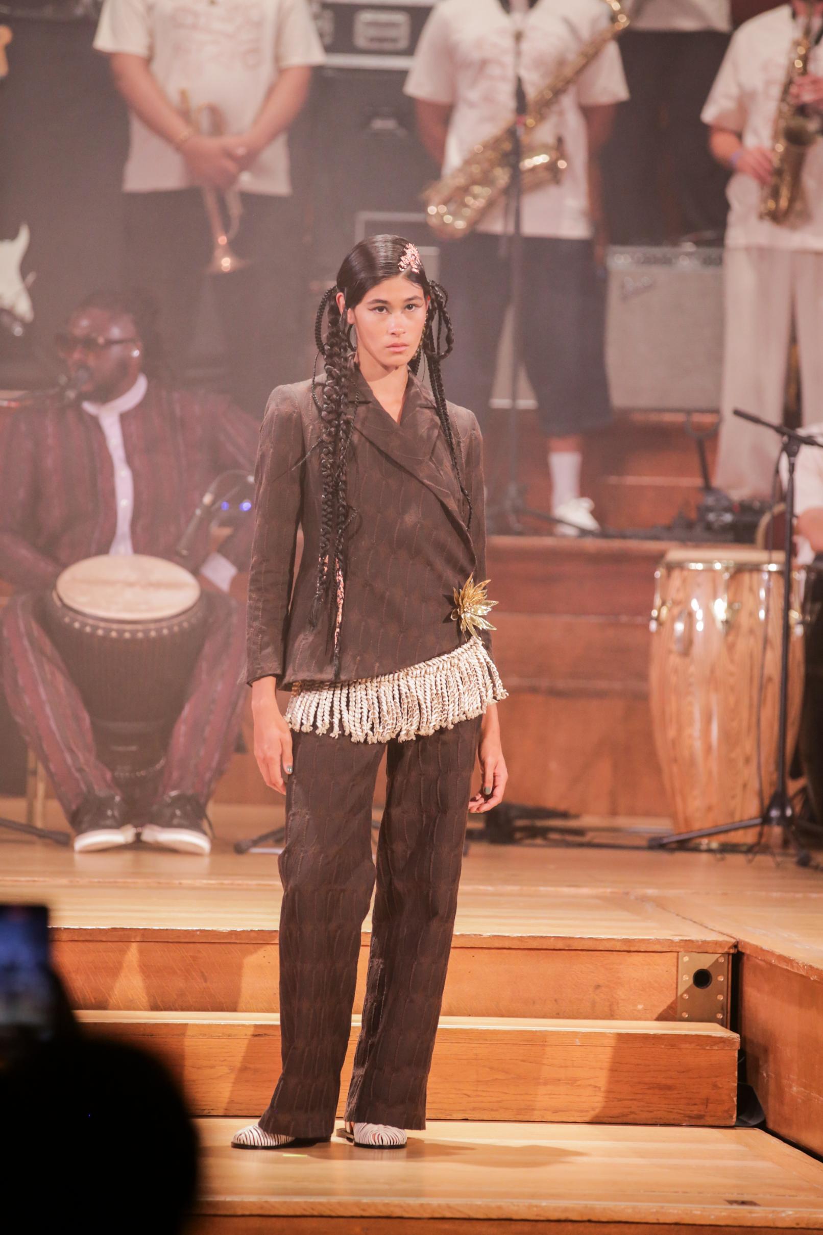 Schon-Magazine-Labrum-26-Lee-Scullion_213