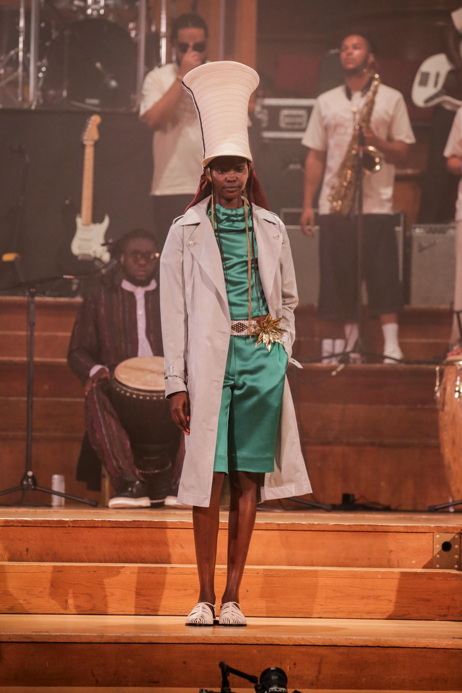 Schon-Magazine-Labrum-26-Lee-Scullion_255