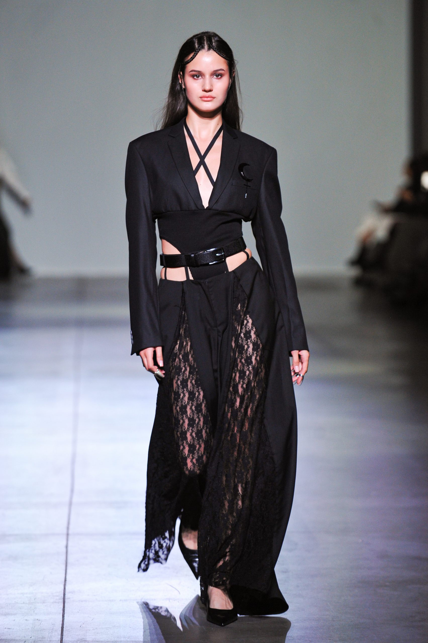 UFW_SS26_JJSQUEE_catwalk_credits_Volodymyr_Bosak-4