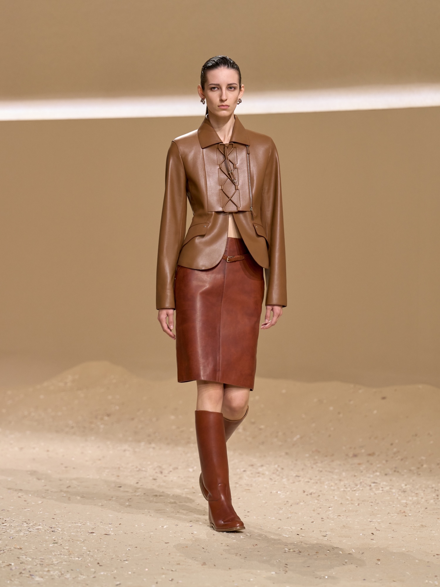 HERMES_WRTW_SS26_Runway_FilippoFior_28