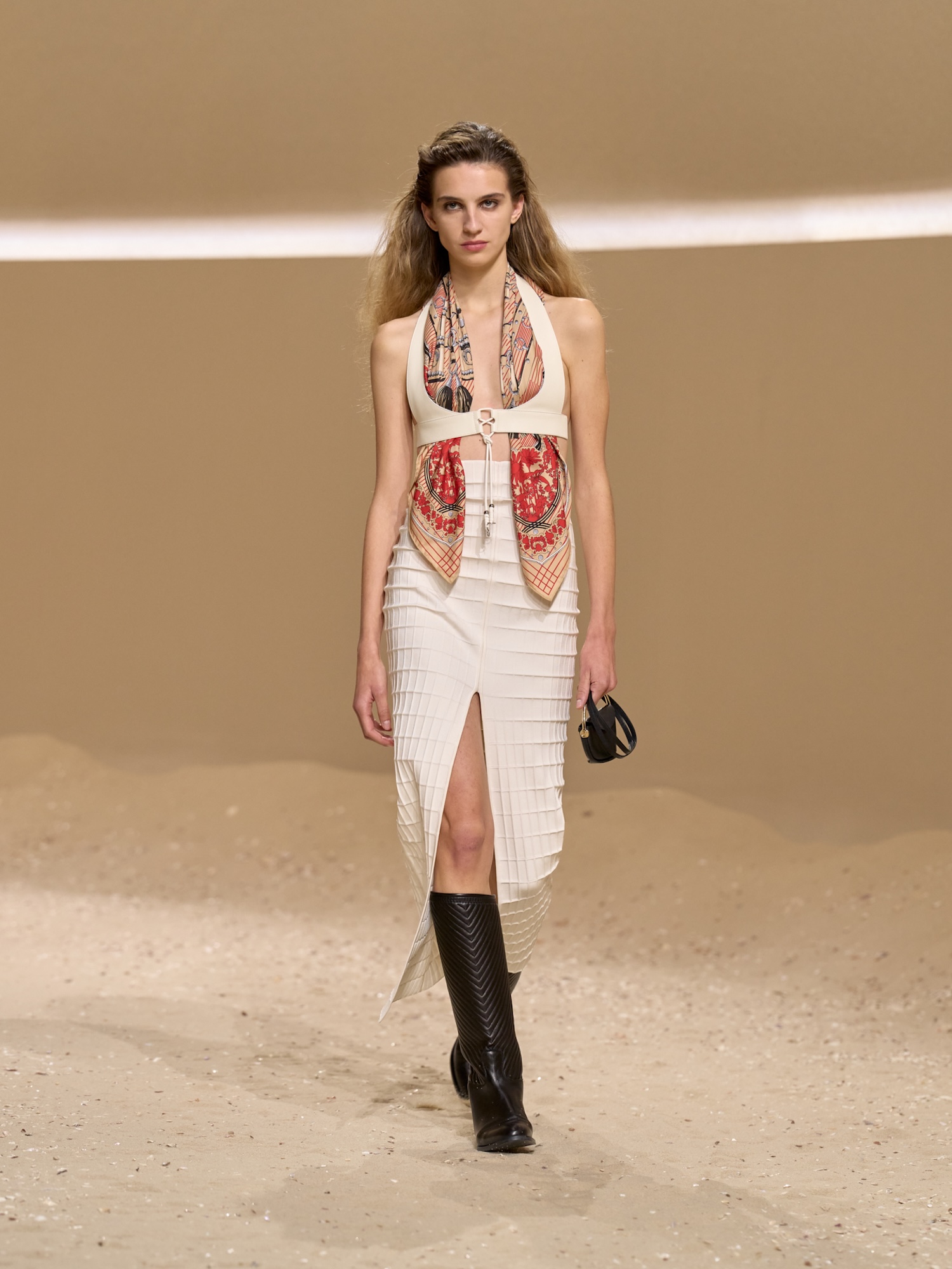 HERMES_WRTW_SS26_Runway_FilippoFior_36