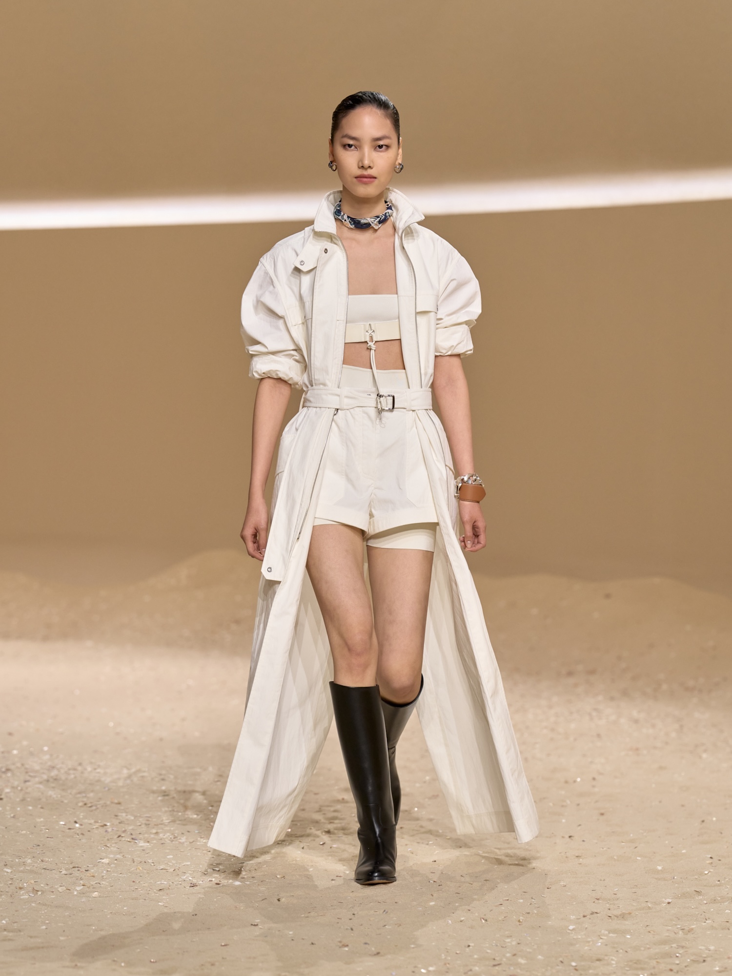 HERMES_WRTW_SS26_Runway_FilippoFior_42