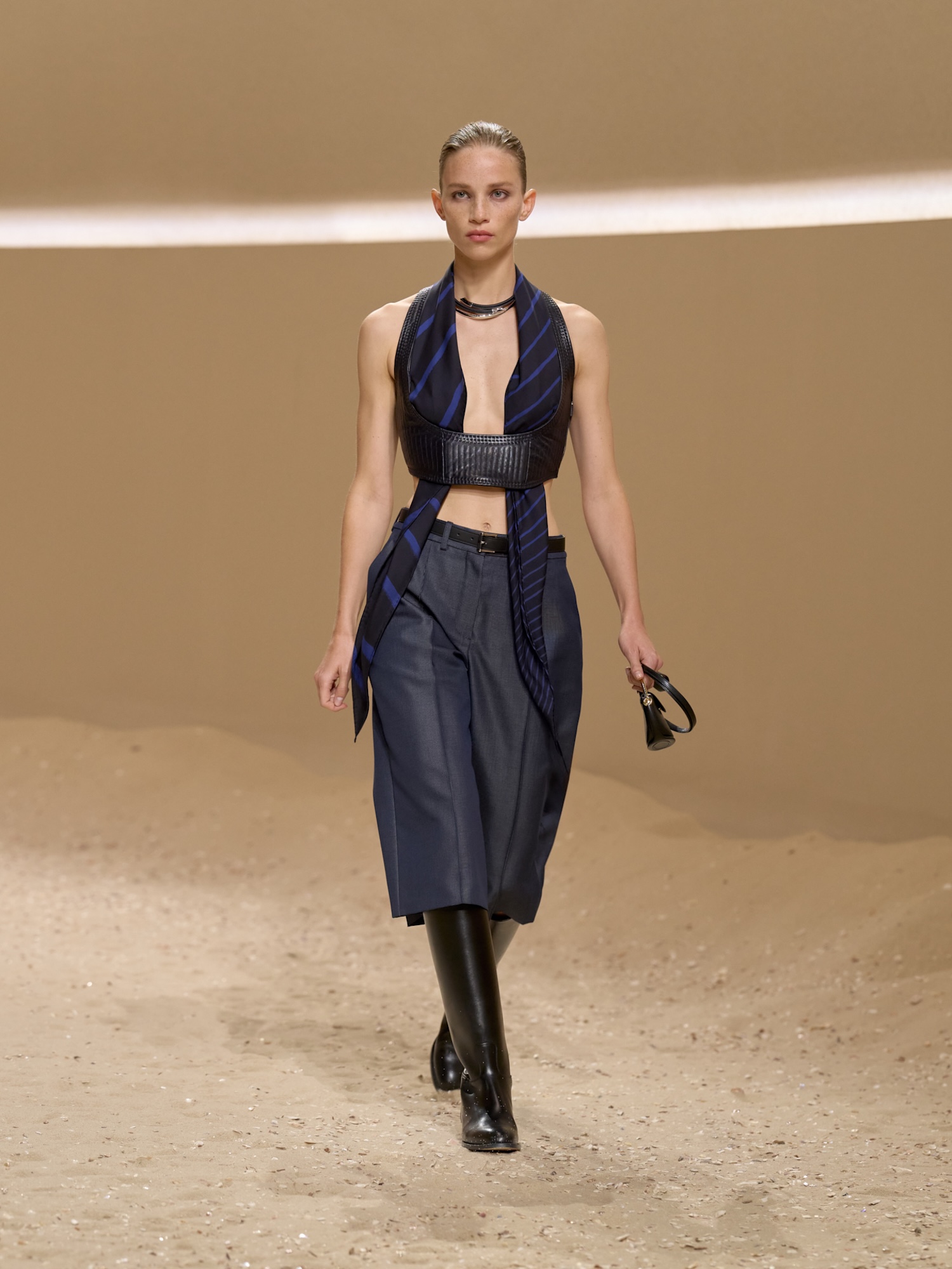 HERMES_WRTW_SS26_Runway_FilippoFior_47