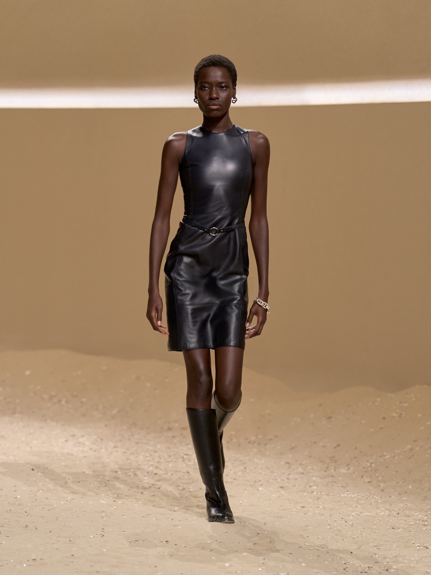 HERMES_WRTW_SS26_Runway_FilippoFior_54