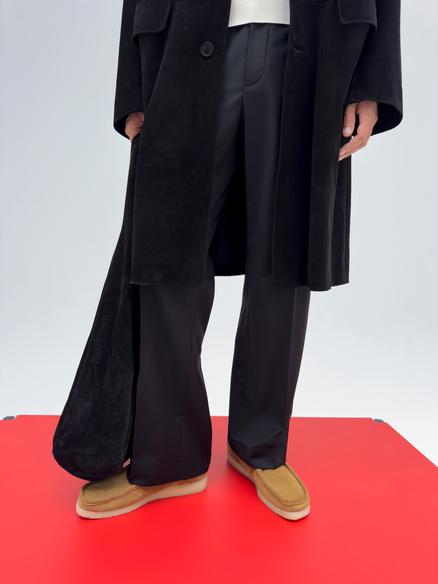 SANDRO_FW25_CLARKS_sRGB_ORIGINAL_CROPS_11