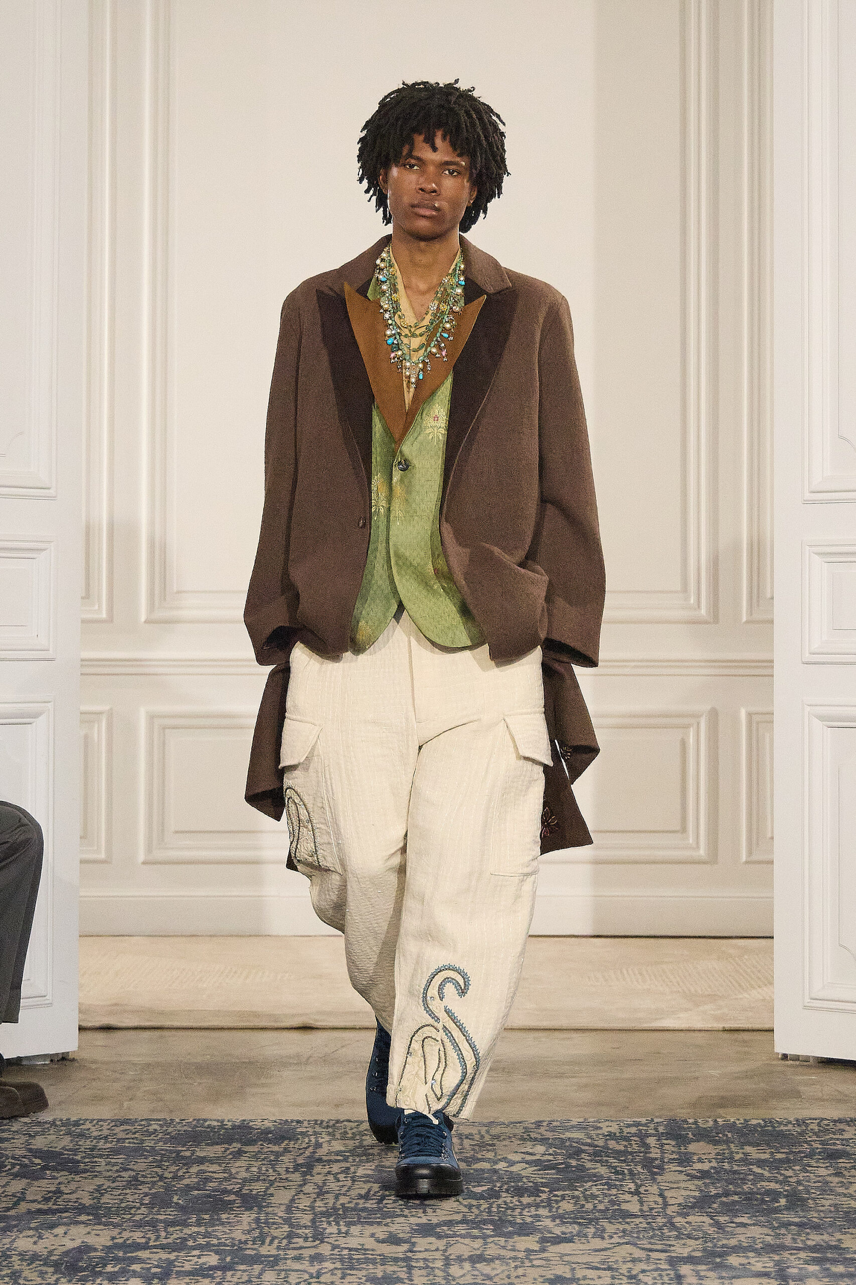 LOOK_30_KARTIK_RESEARCH_AW26_4030