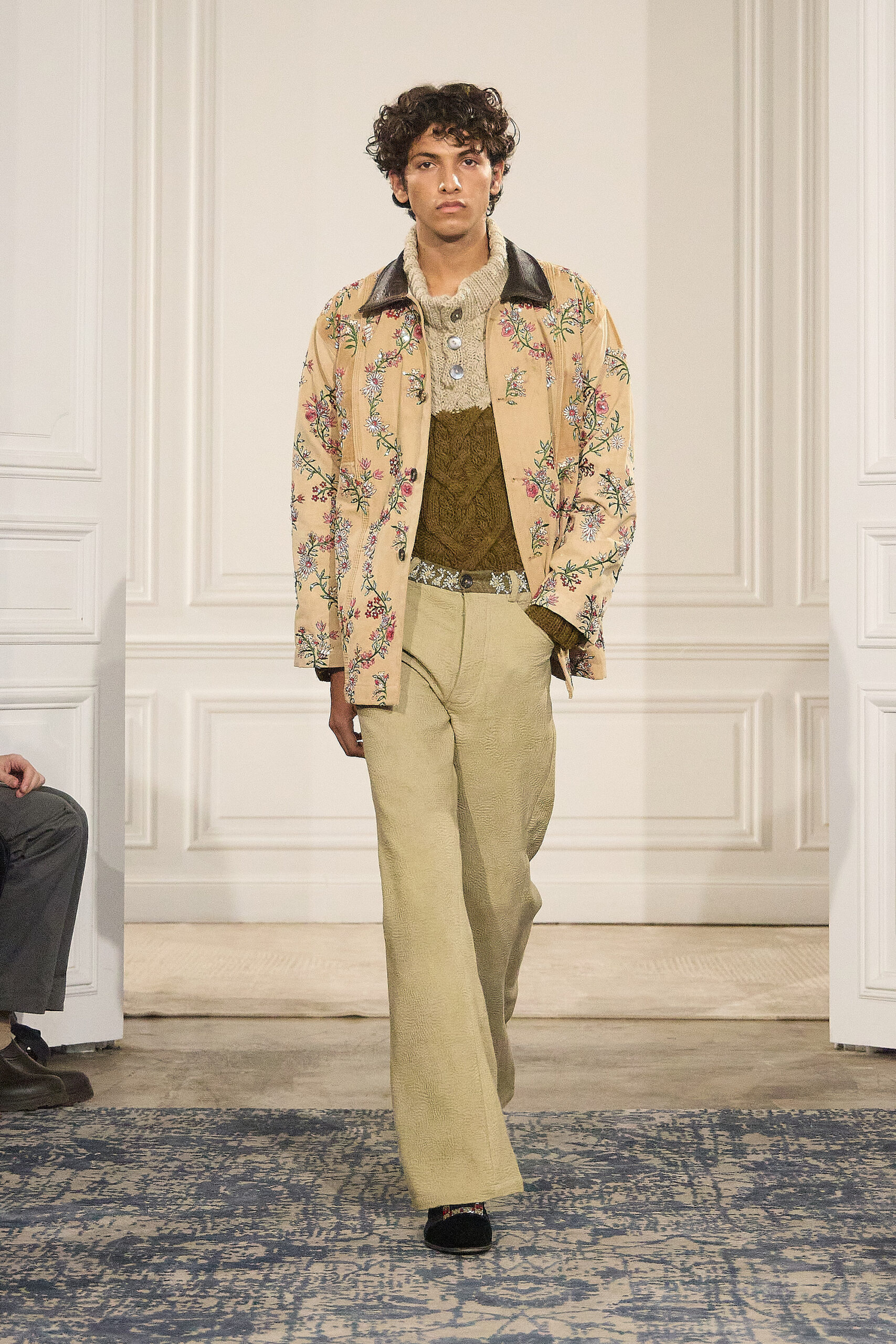 LOOK_33_KARTIK_RESEARCH_AW26_4130