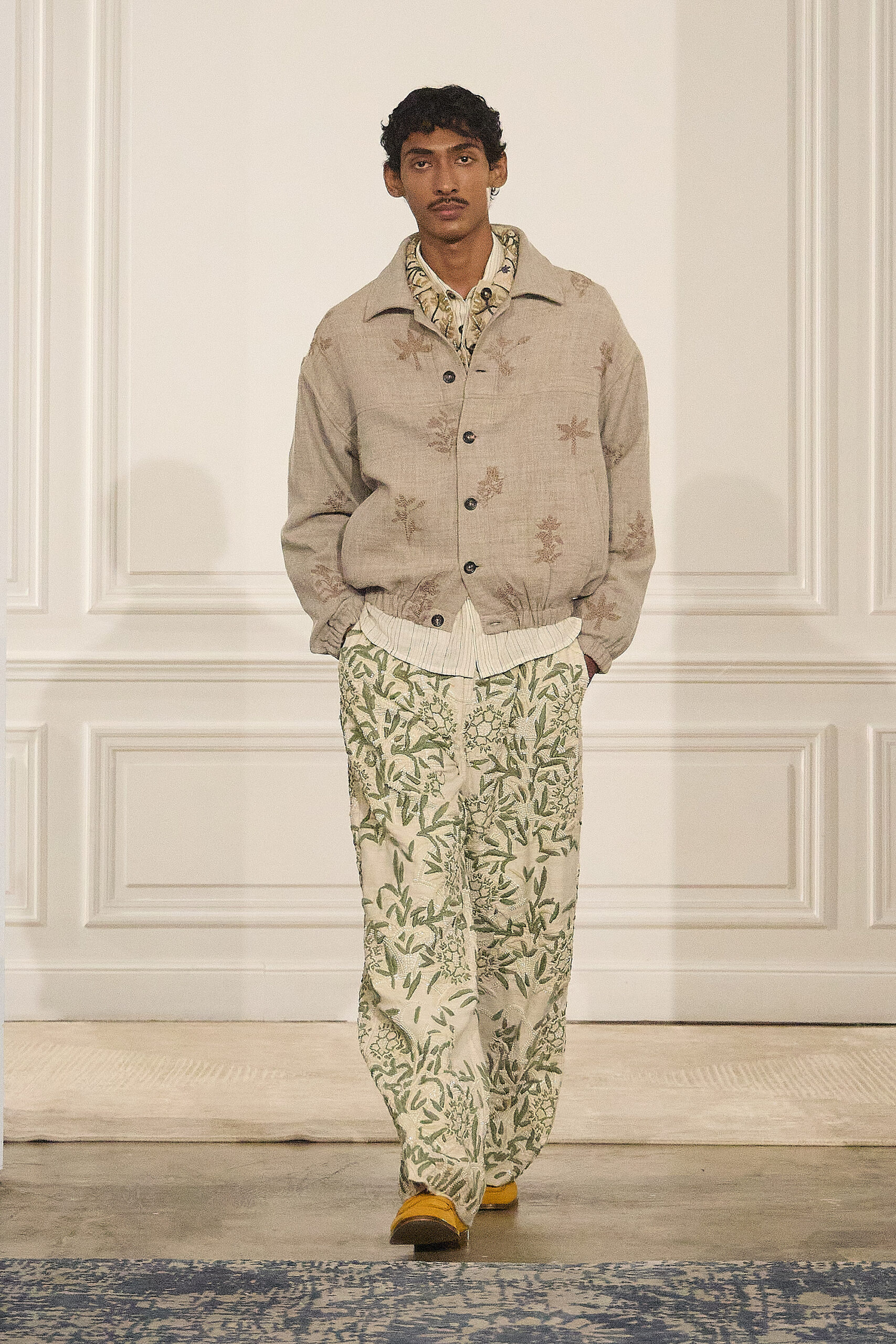 LOOK_34_KARTIK_RESEARCH_AW26_4155