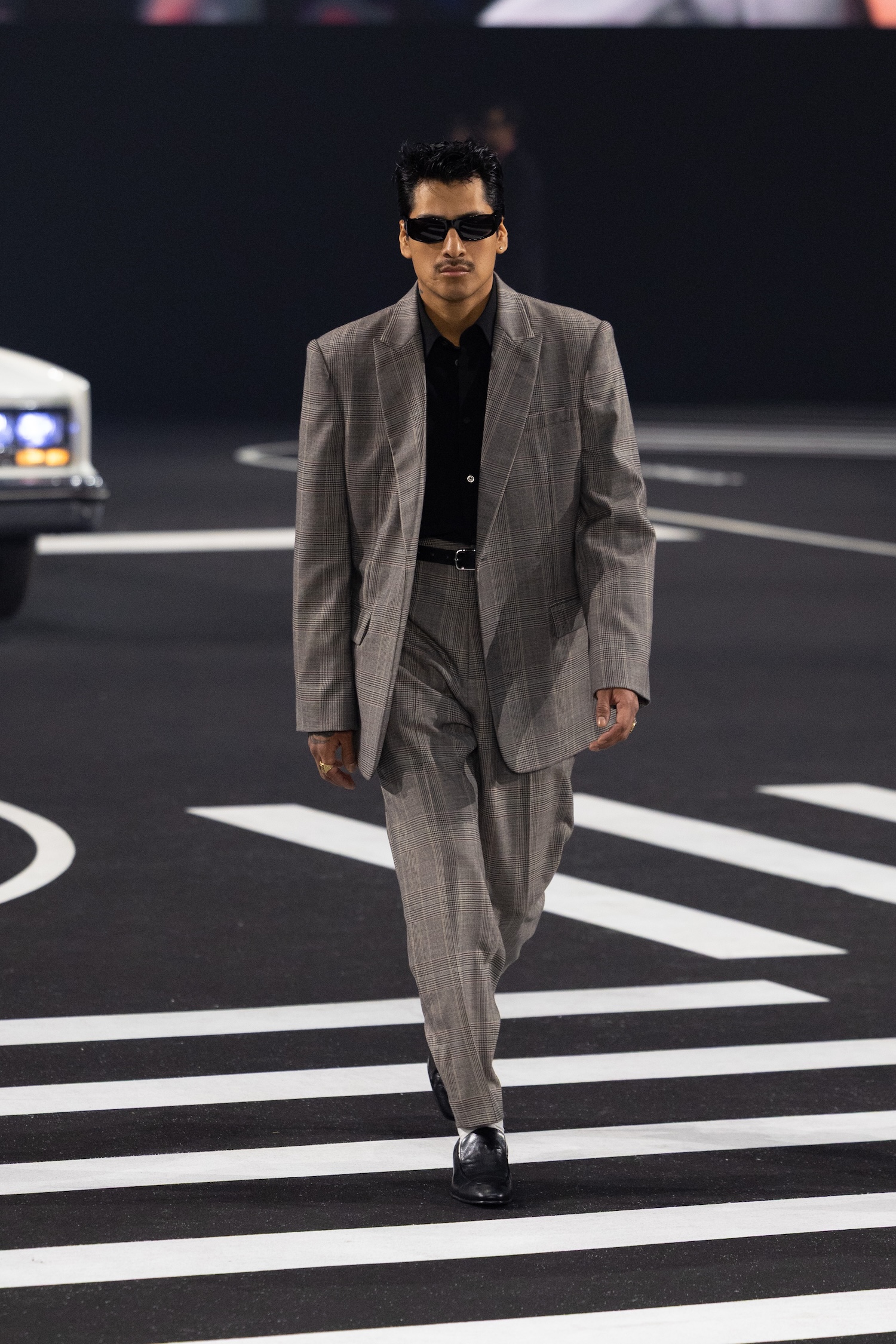 WillyChavarria_fw26_runway_Press_look002
