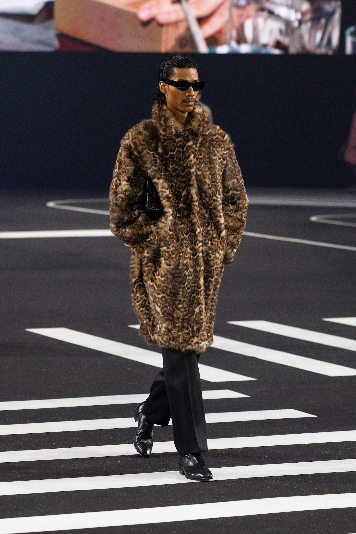 WillyChavarria_fw26_runway_Press_look018